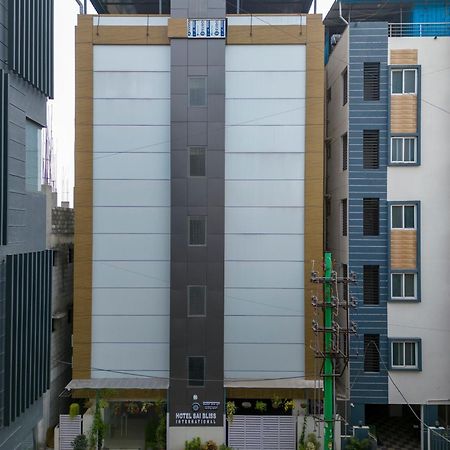 ホテル Sai Bliss Residency, Manyata Tech Park バンガロール エクステリア 写真