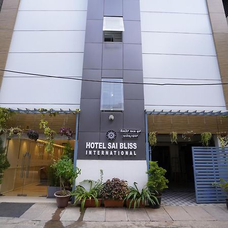 ホテル Sai Bliss Residency, Manyata Tech Park バンガロール エクステリア 写真