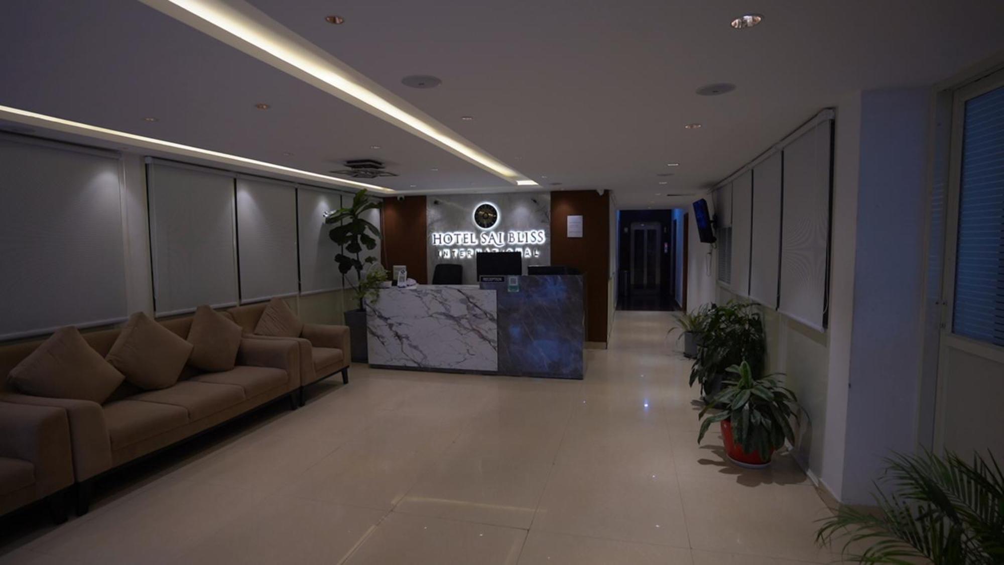 ホテル Sai Bliss Residency, Manyata Tech Park バンガロール エクステリア 写真