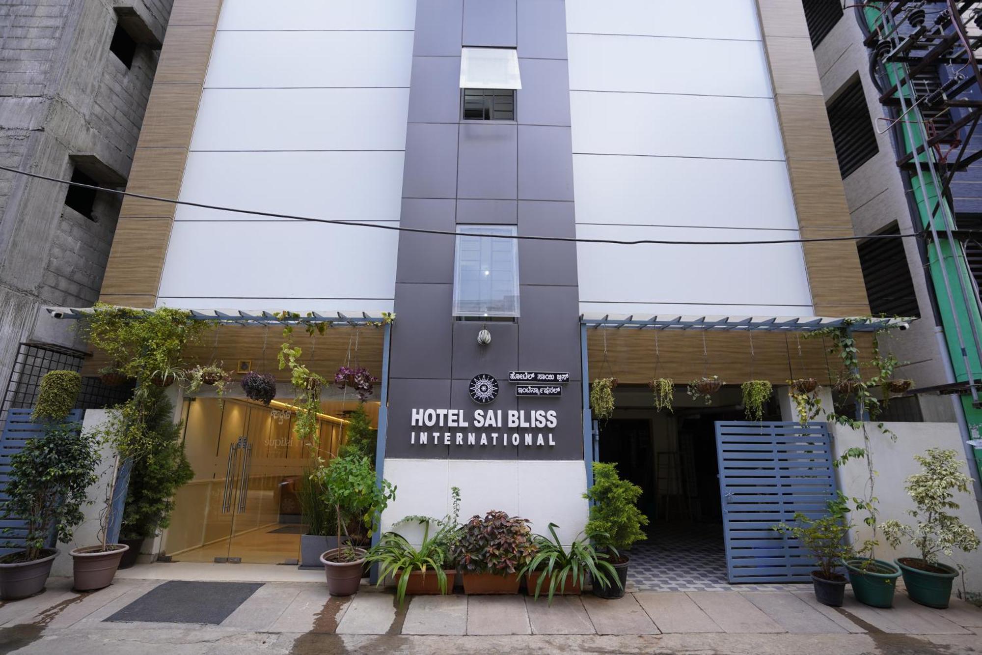 ホテル Sai Bliss Residency, Manyata Tech Park バンガロール エクステリア 写真