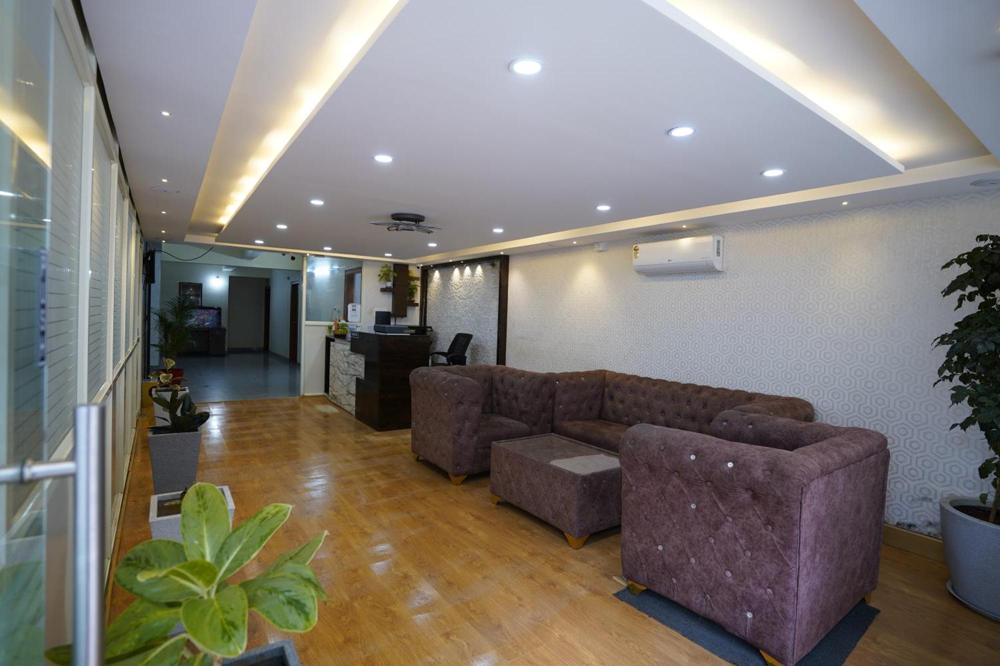 ホテル Sai Bliss Residency, Manyata Tech Park バンガロール エクステリア 写真