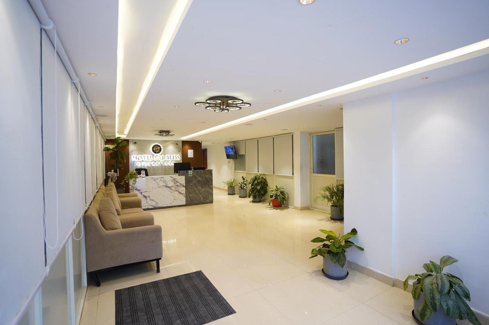ホテル Sai Bliss Residency, Manyata Tech Park バンガロール エクステリア 写真